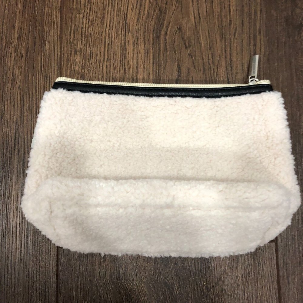 Neiman Marcus White Sherpa Shearling Tote Bag Faux Fur w/ Matching Small Bag - Picture 2 of 14